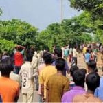 ৫০ টাকা নিয়ে বিরোধ দুই পক্ষের সংঘর্ষ আহত অর্ধশতাধিক