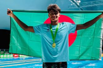 মালয়েশিয়ায় উন্মুক্ত সাঁতারে সোনা জিতলেন বাংলাদেশের রাফি
