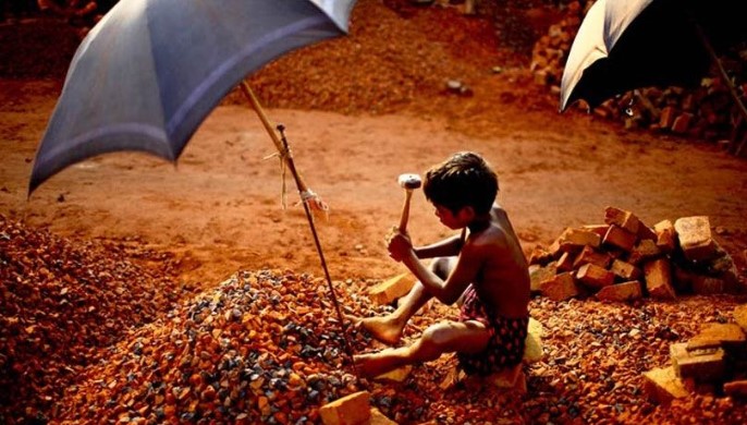 মহান মে দিবস: শ্রমিকের অধিকার নিশ্চিত করার অব্যাহত লড়াই