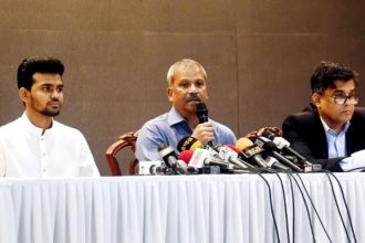 ভিন্নমতে সহনশীলতা ও প্রতিক্রিয়ায় শালীনতা বজায় রাখার আহ্বান জানান আসিফ নজরুল